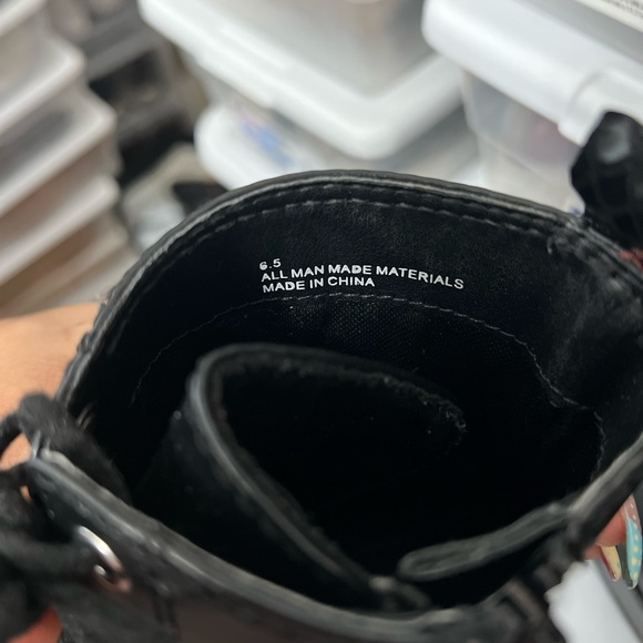 Black Boots - Picture 2 of 5